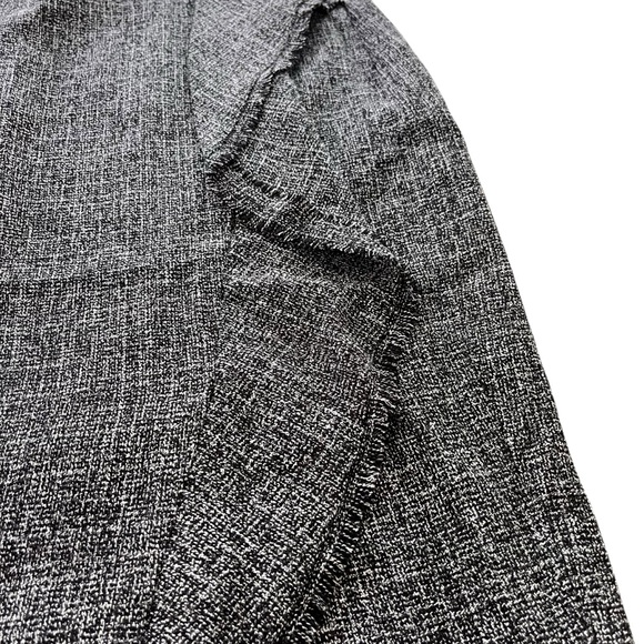 The Limited Black and White Textured Pencil Skirt - Picture 7 of 15